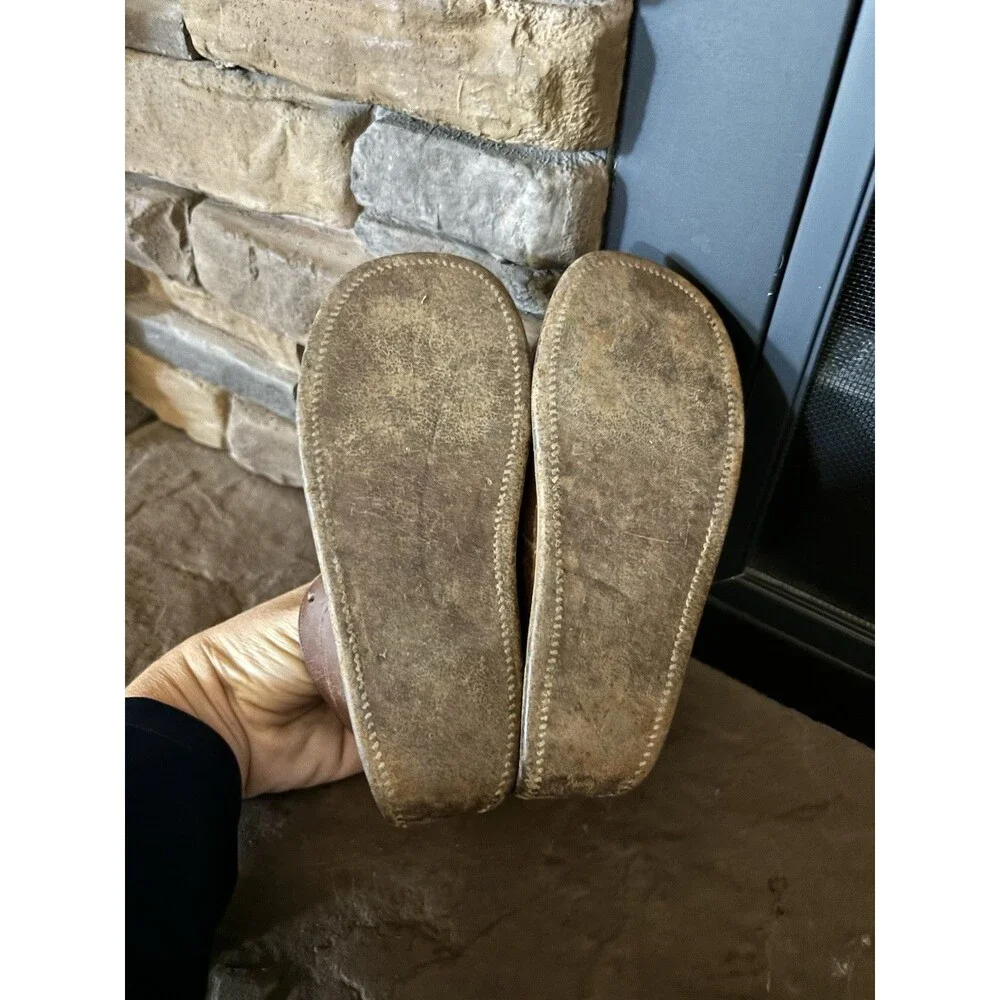 Vintage Toddler White Leather Shoes Distressed